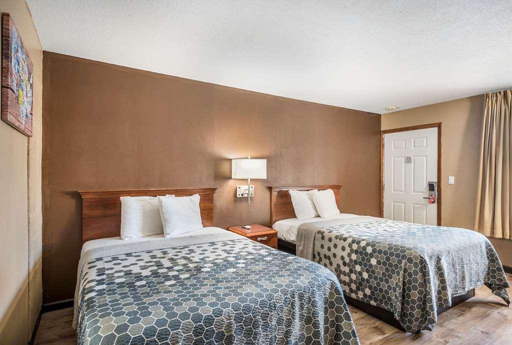 Oskaloosa Econo Lodge חדר תמונה
