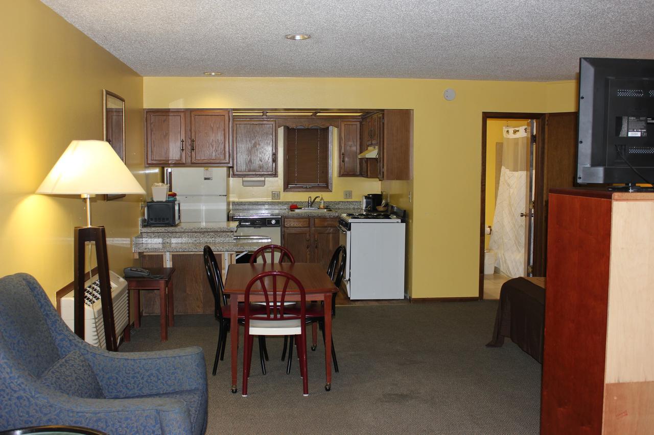 Oskaloosa Econo Lodge מראה חיצוני תמונה