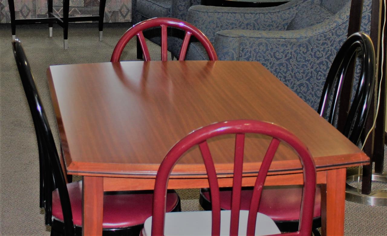 Oskaloosa Econo Lodge מראה חיצוני תמונה